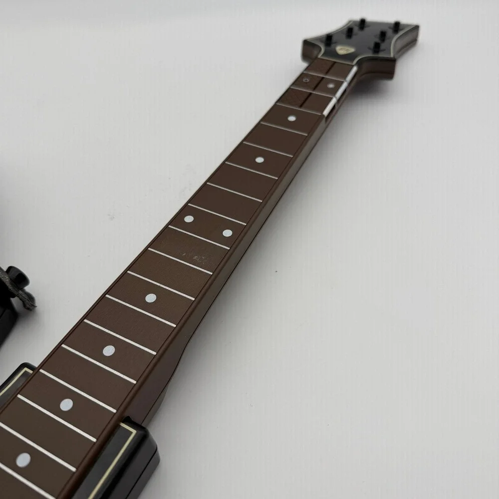 Guitar Hero Live PS4 Bundle 2 Guitars 2 Dongles & 2 Straps